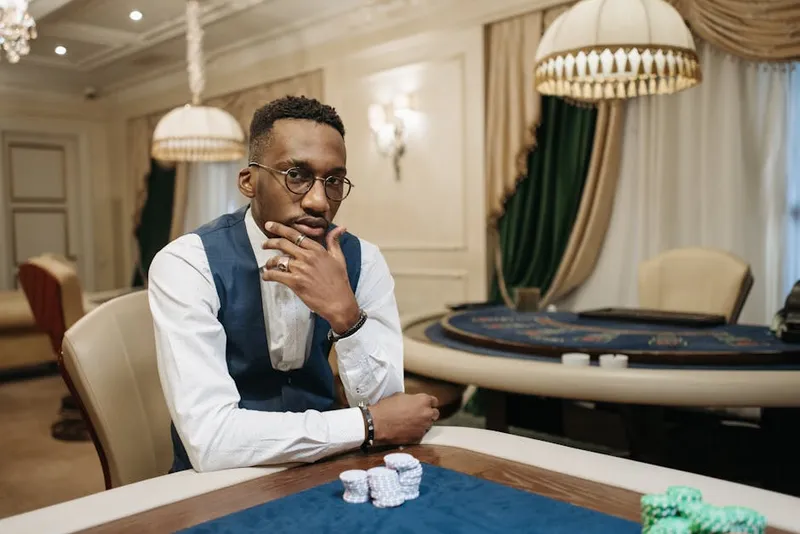 blackjack player decision