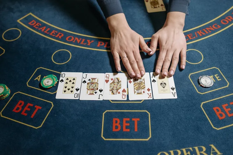 Blackjack True Count: The Formula That Sizes the Bet