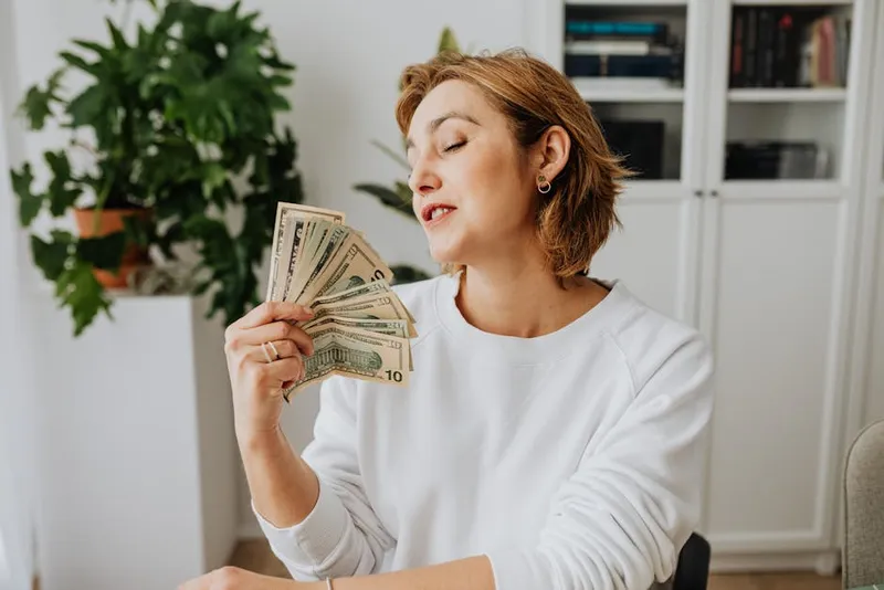 Easy Ways to Make Money as a College Student in 2026